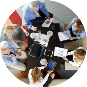 engaged-hr-meeting-round