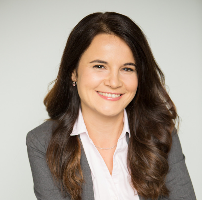 Alina Constantin, CPHR, SHRM-SCP, PCP, CIPD Photo